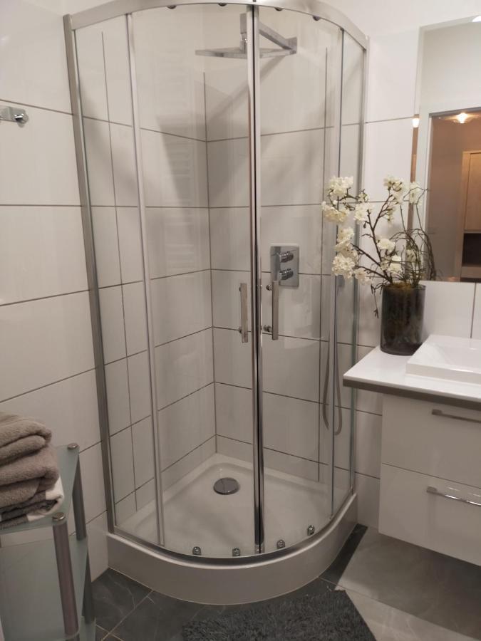 Apartament -Sweet Home Lubiń Eksteriør billede