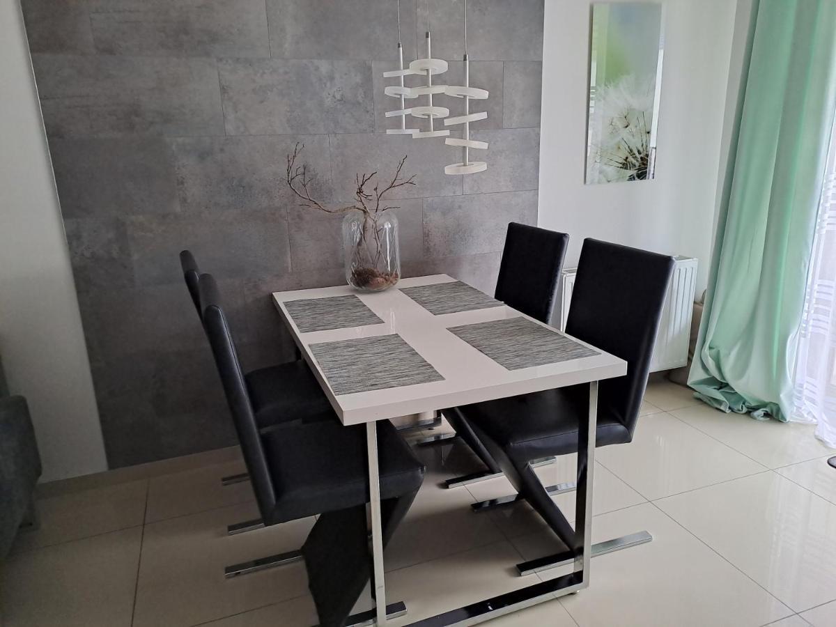Apartament -Sweet Home Lubiń Eksteriør billede